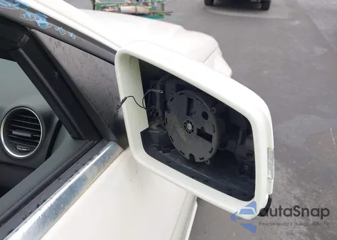 2012 Mercedes-Benz C 350 Sport z USA, uszkodzony, nr VIN WDDGJ5HB3CF791548